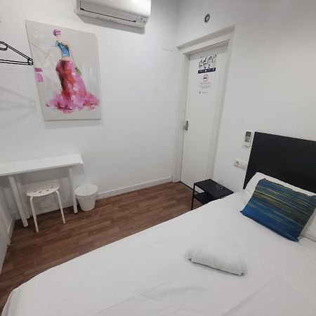 Ayz Frailes - Auto Check-In Property (Adults Only) Málaga Exterior foto