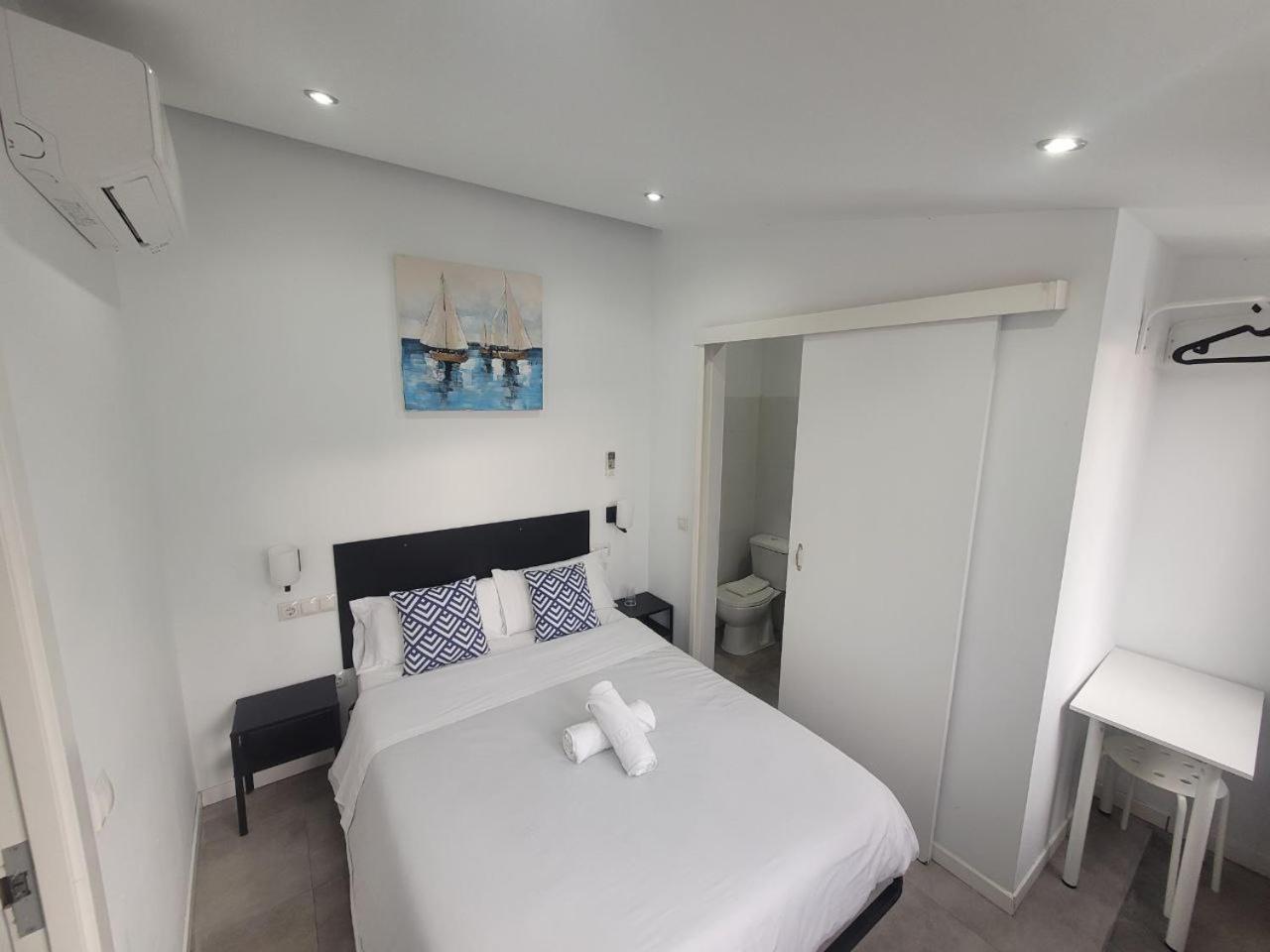 Ayz Frailes - Auto Check-In Property (Adults Only) Málaga Exterior foto